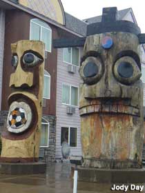 Totem Heads