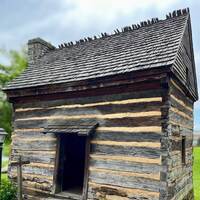 Daniel Boone Cabin